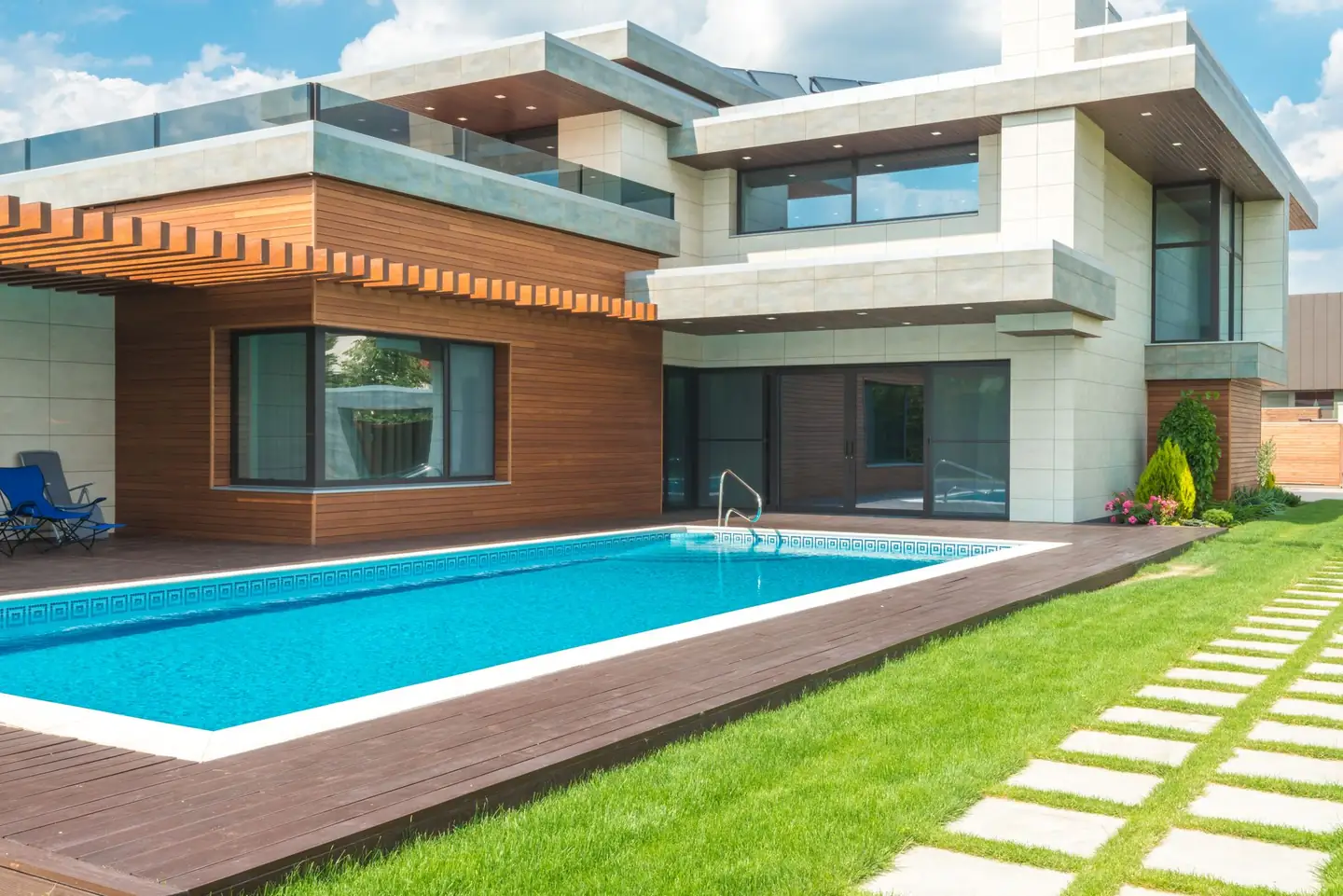 Swimming pool builders serving Port Macquarie-Hastings, NSW